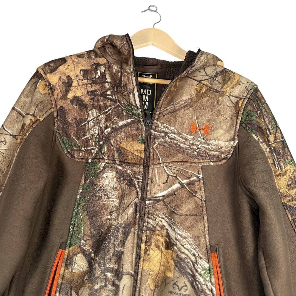 Under Armour Realtree Camo Hunting Jacket Womens M Softshell Full Zip